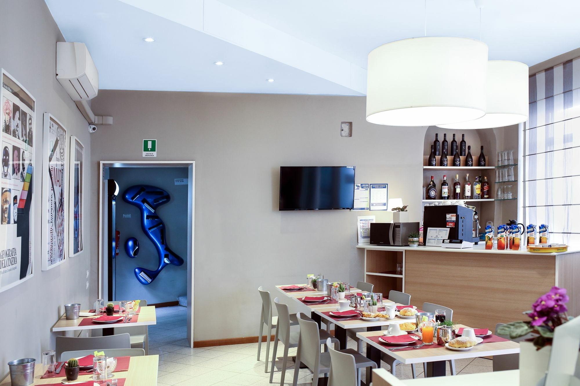 Anton&Art Hotell Lake Como Exteriör bild